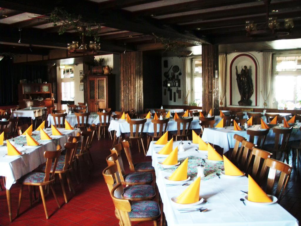 Dreischlaeger Hof Hotel Neustadt  Екстериор снимка