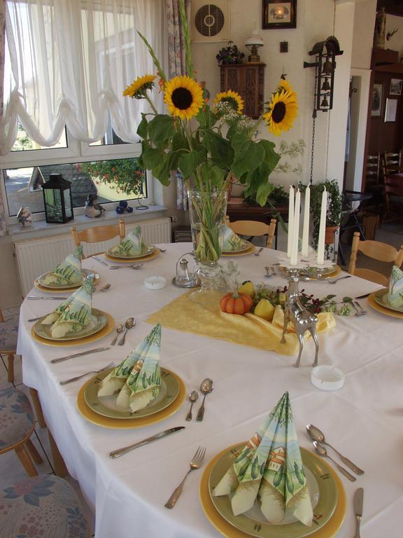 Dreischlaeger Hof Hotel Neustadt  Екстериор снимка